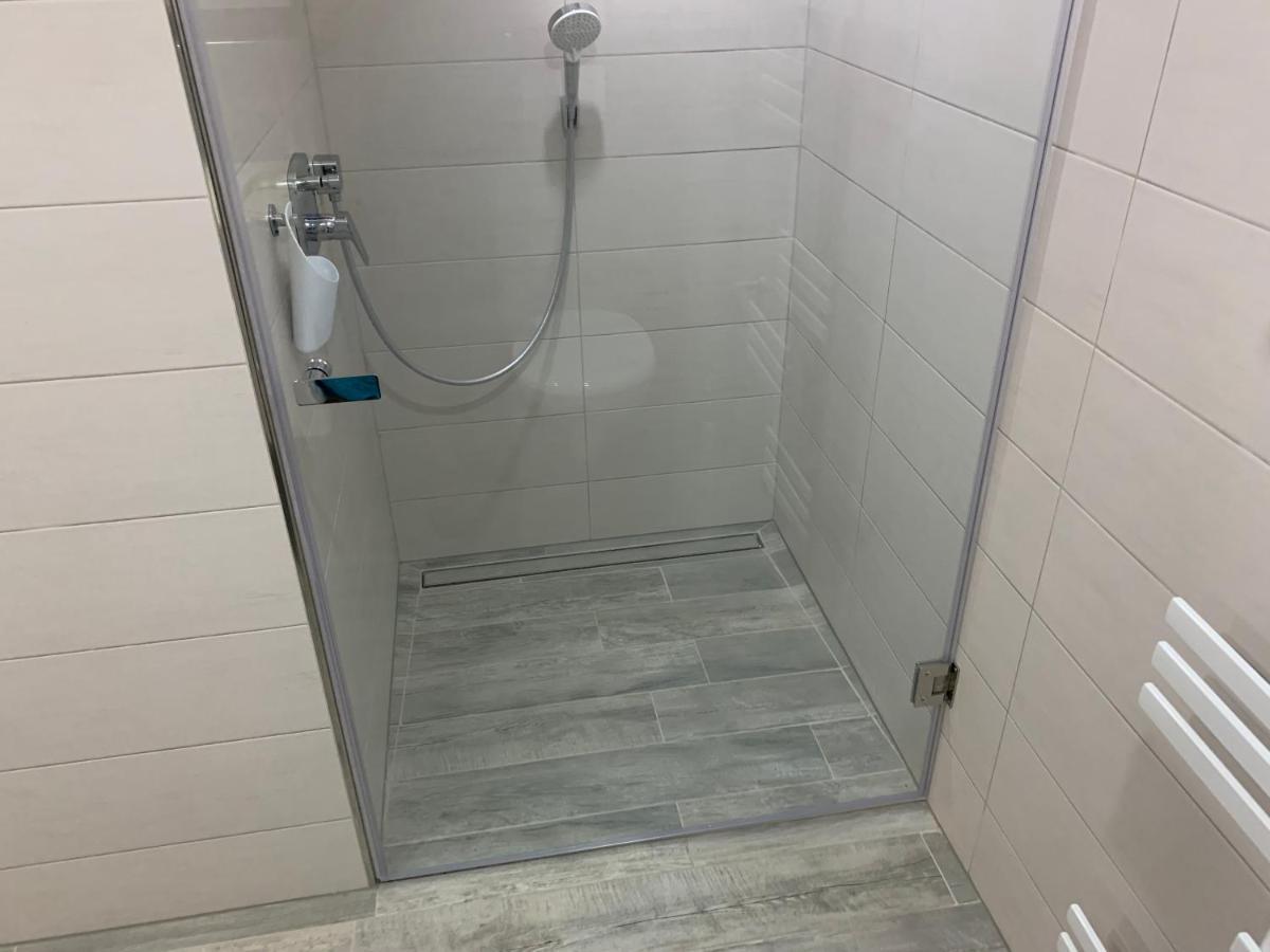 Ferienwohnung Am Mueritz Seeufer Βάρεν Εξωτερικό φωτογραφία